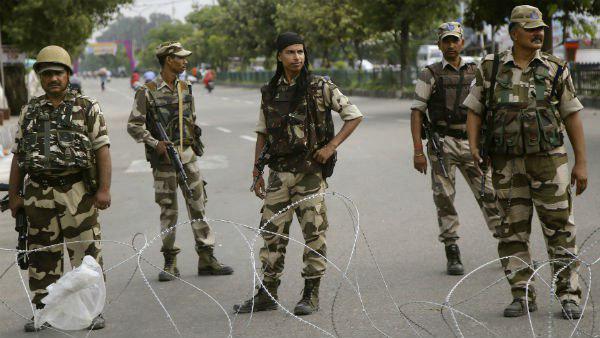 লেফটেন্যান্ট জেনারেলের ক্ষমতা লেফটেন্যান্ট জেনারেলের ক্ষমতা