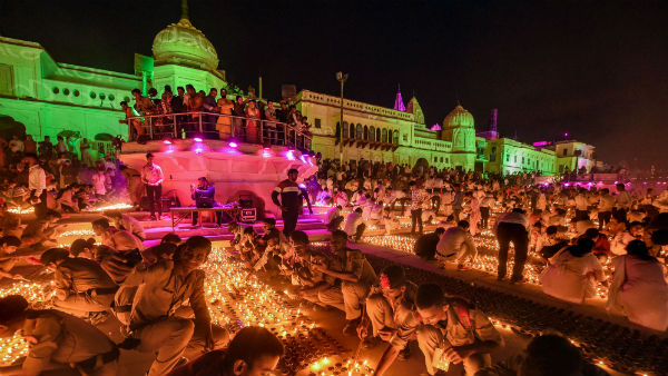 দীপোৎসবে ২২৬ কোটি টাকা বাজেট দীপোৎসবে ২২৬ কোটি টাকা বাজেট