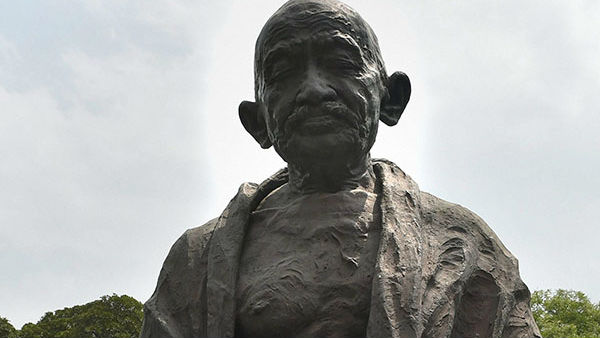 বল্লভভাইয়ের কন্যা মীরাবেনের চোখে গান্ধী জয়ন্তী বল্লভভাইয়ের কন্যা মীরাবেনের চোখে গান্ধী জয়ন্তী