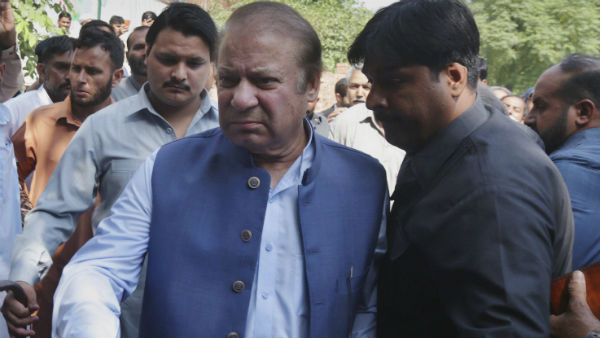 হুসেইন নওয়াজের টুইট হুসেইন নওয়াজের টুইট