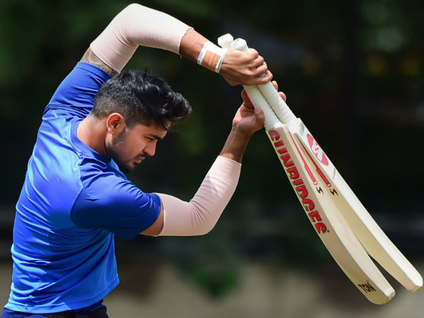 একনজরে মনীশের শেষ ছয় আন্তর্জাতিক টি-২০ ইনিংস