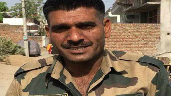 দল ছাড়লেন তেজ বাহাদুর দল ছাড়লেন তেজ বাহাদুর