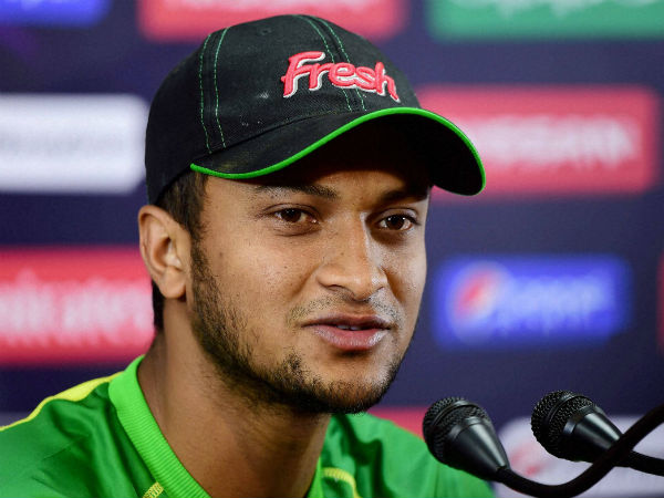  ভারত সফরে আসা নিয়ে চর্চায় শাকিব
