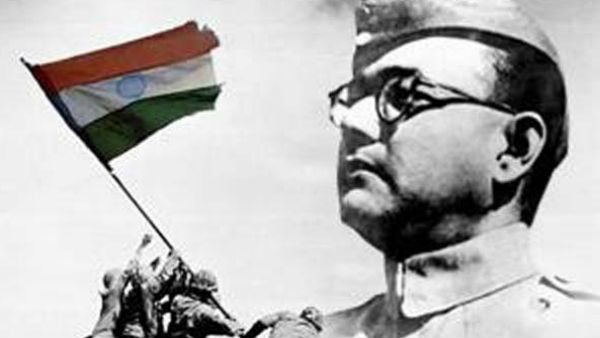 প্রথমবার ভারতীয় ভুখণ্ডে ওড়ে স্বাধীন ভারতের পতাকা প্রথমবার ভারতীয় ভুখণ্ডে ওড়ে স্বাধীন ভারতের পতাকা