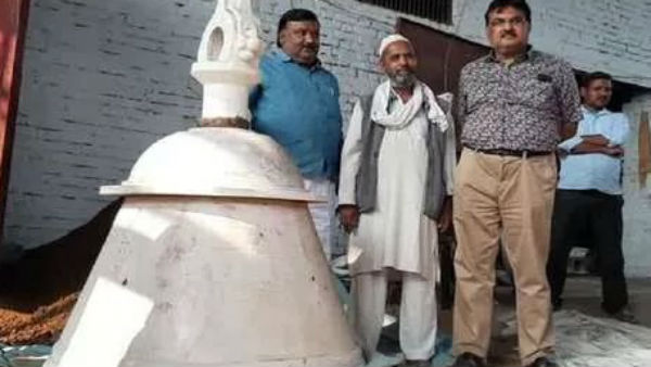 মুসলিম কারিগর দিয়ে তৈরি ২,১০০ কেজির ঘণ্টা বসবে রাম মন্দিরে মুসলিম কারিগর দিয়ে তৈরি ২,১০০ কেজির ঘণ্টা বসবে রাম মন্দিরে