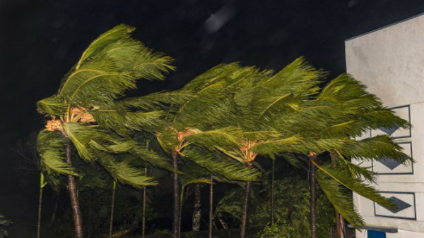 ঝড়ের সতর্কবার্তা