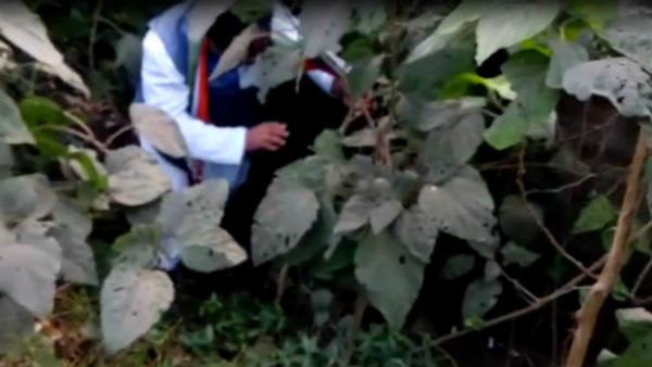 সকাল থেকেই বুথে বুথে জয়প্রকাশ মজুমদার সকাল থেকেই বুথে বুথে জয়প্রকাশ মজুমদার