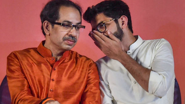 নতুন সমীকরণের খোঁজে শিবসেনা