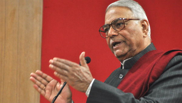 এর আগে বিরোধীদের ঢুকতে দেওয়া হয়নি কাশ্মীরে এর আগে বিরোধীদের ঢুকতে দেওয়া হয়নি কাশ্মীরে