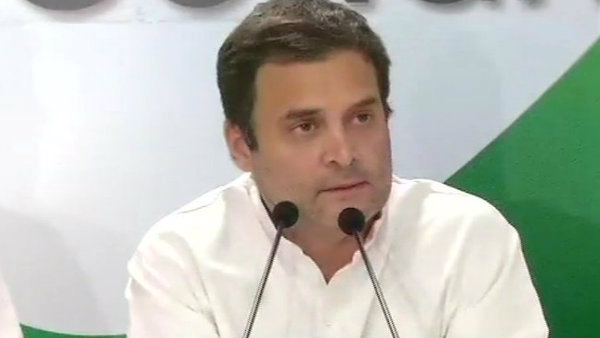 রাহুলের বিরুদ্ধে ফৌজদারী অবমাননা মামলা