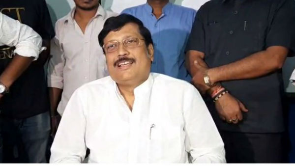 শোভন-সব্যসাচী থেকেও নেই শোভন-সব্যসাচী থেকেও নেই