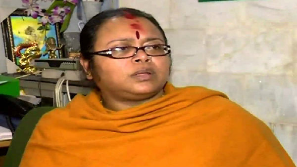 নোদাখালি পুলিশ অফিসারকে শাঁসানি সোনালীর