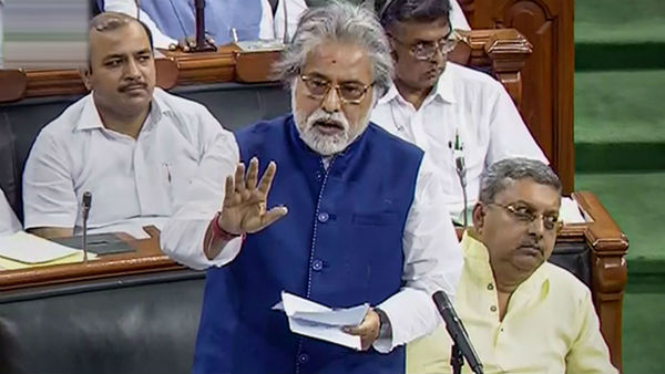  সুদীপের সমর্থন হেমাকে 