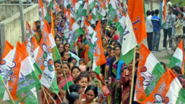 লিফলেট বিলির পরই বিজেপির দাবি লিফলেট বিলির পরই বিজেপির দাবি