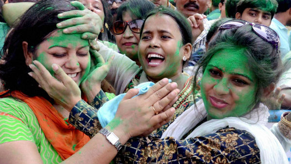 হাতেনাতে ফল পেলে তৃণমূল হাতেনাতে ফল পেলে তৃণমূল