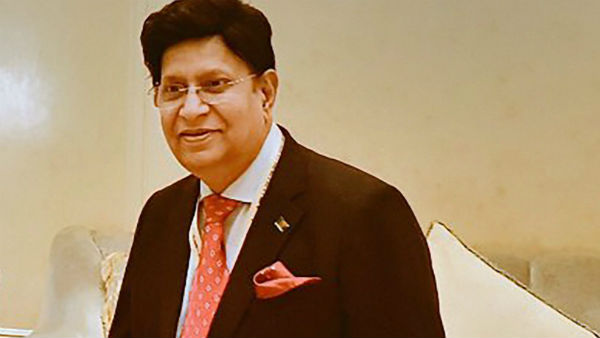 অমিত শাহকে তোপ দাগেন মোমেন অমিত শাহকে তোপ দাগেন মোমেন