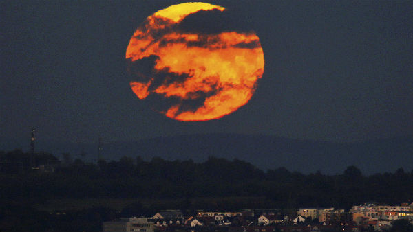  কী কী যোগ তৈরি হচ্ছে