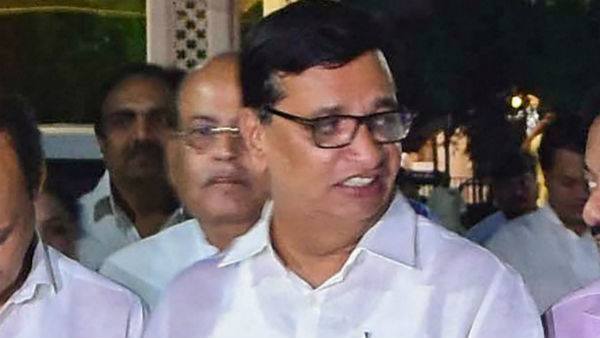মহারাষ্ট্র কংগ্রেস সভাপতির বক্তব্য মহারাষ্ট্র কংগ্রেস সভাপতির বক্তব্য