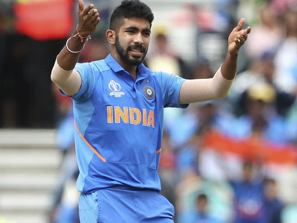 বেঁধে যায় গোল 