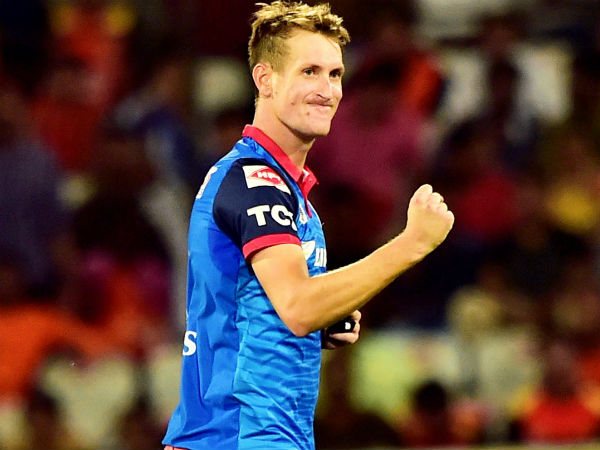 দুই অলরাউন্ডার ফিনিশার 