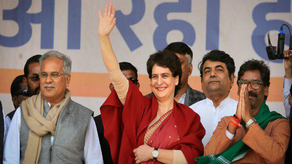 কর্ণাটকের পর ঝাড়খণ্ডে গ্র্যান্ড শো