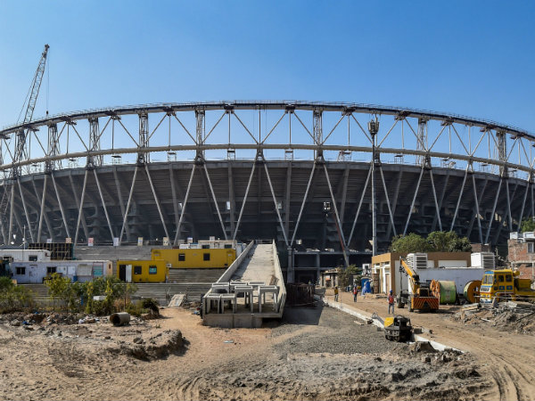 আইপিএল ২০২০:বিশ্বের বৃহতম ক্রিকেট স্টেডিয়ামে হতে পারে আইপিএল ফাইনাল আইপিএল ২০২০:বিশ্বের বৃহতম ক্রিকেট স্টেডিয়ামে হতে পারে আইপিএল ফাইনাল