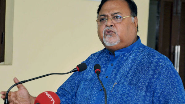 রাজ্যপালকে 'ঘোষবাবু' বলে কটাক্ষ