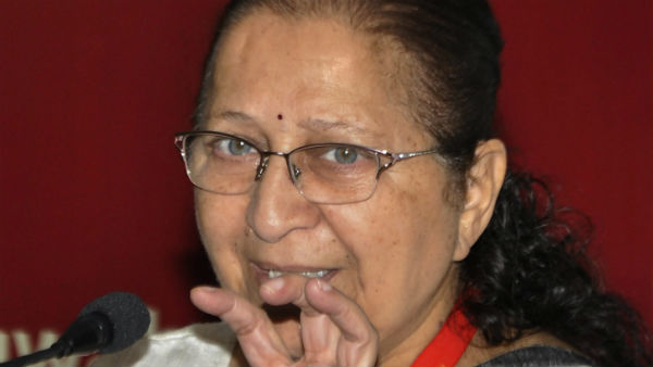 সুমিত্রার প্রশংসায় কংগ্রেস মন্ত্রী সুমিত্রার প্রশংসায় কংগ্রেস মন্ত্রী