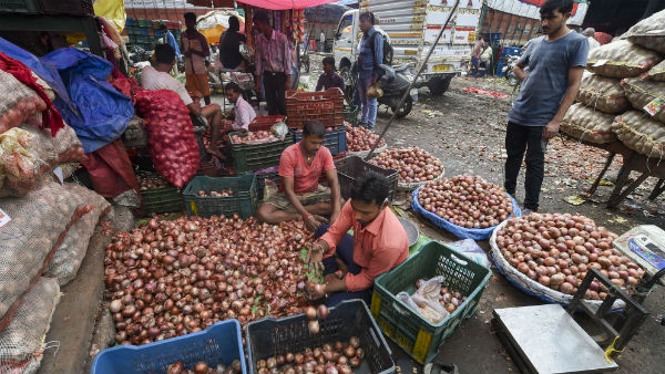 পরিবারে পেঁয়াজের চল নেই