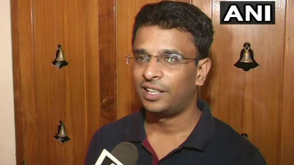 হার্ড ল্যান্ডিং হওয়ায় দুঃখ প্রকাশ হার্ড ল্যান্ডিং হওয়ায় দুঃখ প্রকাশ