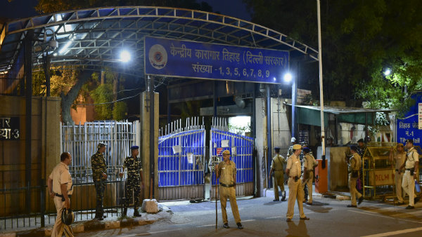 নিয়ম ভঙ্গের শাস্তি