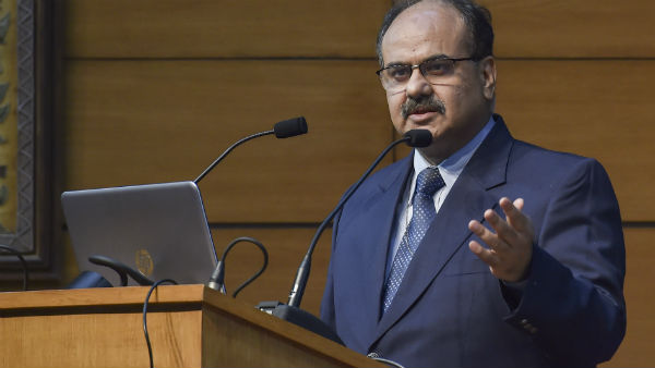 অজয় ভূষণ পাণ্ডে, রাজস্ব সম্পাদক অজয় ভূষণ পাণ্ডে, রাজস্ব সম্পাদক