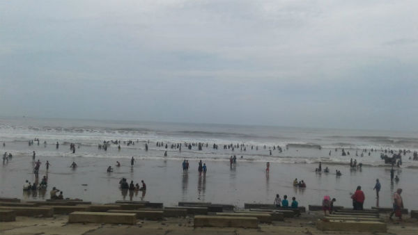 পর্যটনে কড়াকড়ি