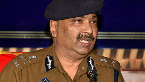হিজবুল কমান্ডারের মৃত্যু ও পুলিশের বার্তা হিজবুল কমান্ডারের মৃত্যু ও পুলিশের বার্তা