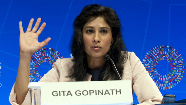 ভারতের আর্থিক মান পড়ছে