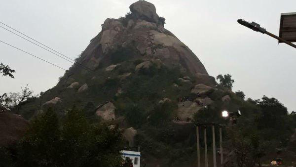 চুটিয়ে ছুটি উপভোগ, জয়চণ্ডী মেলায় আনন্দে মাতল বাঙালি চুটিয়ে ছুটি উপভোগ, জয়চণ্ডী মেলায় আনন্দে মাতল বাঙালি