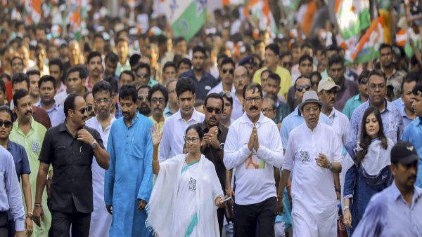  মধ্যমগ্রাম থেকে বারাসত পদযাত্রা