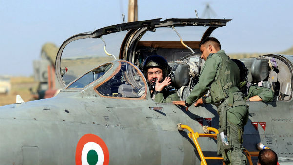 বাতিল মিগ–২৭ বিমান বাতিল মিগ–২৭ বিমান