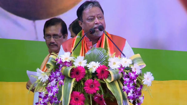 'আজ প্রশংসা তো কাল সমালোচনা'
