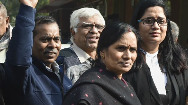  মায়ের লড়াই