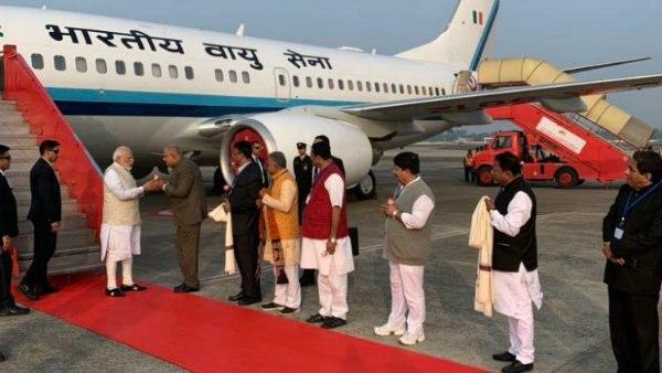 মোদীর প্রতিশ্রুতি মোদীর প্রতিশ্রুতি