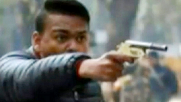  'গডসের মতো একজন জাতীয়তাবাদী'