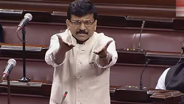 সঞ্জয় রাউত নিয়ে উঠেছে গুঞ্জন