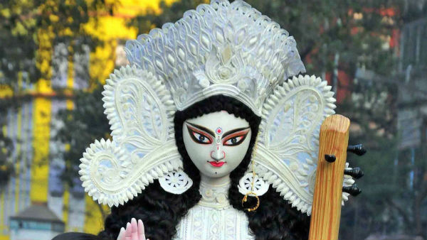 বাকদেবীর আরাধনায় তারকারাও