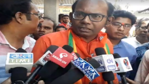 শীতলকুচির গোঁসাইহাটে বিজেপির অভিনন্দন যাত্রা কর্মসূচি