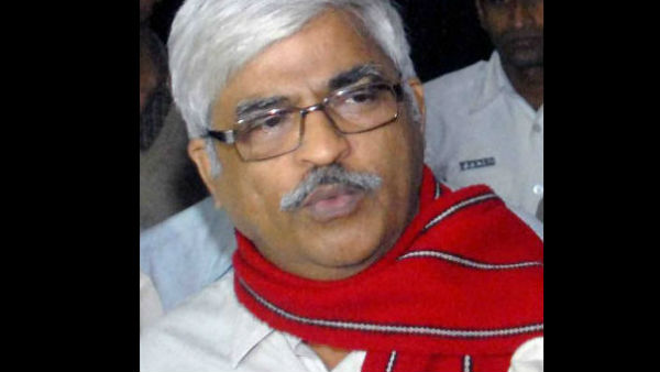 অর্থনীতিকে গাড্ডায় ফেলেছে মোদী সরকার