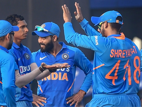 ঘরের মাঠে টিম ইন্ডিয়া ঘরের মাঠে টিম ইন্ডিয়া
