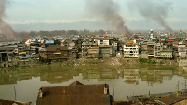 পরিচালকের চোখে কাশ্মীর