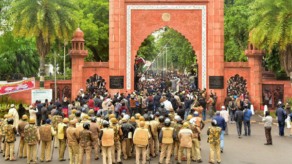  আলিগড় নিয়ে আগেও সরব হয়েছেন গৌতম!