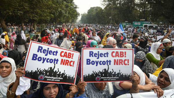 সাতটি রাজ্যের ১০০টি ধর্মযাজকদের সঙ্গে আলোচনা সাতটি রাজ্যের ১০০টি ধর্মযাজকদের সঙ্গে আলোচনা